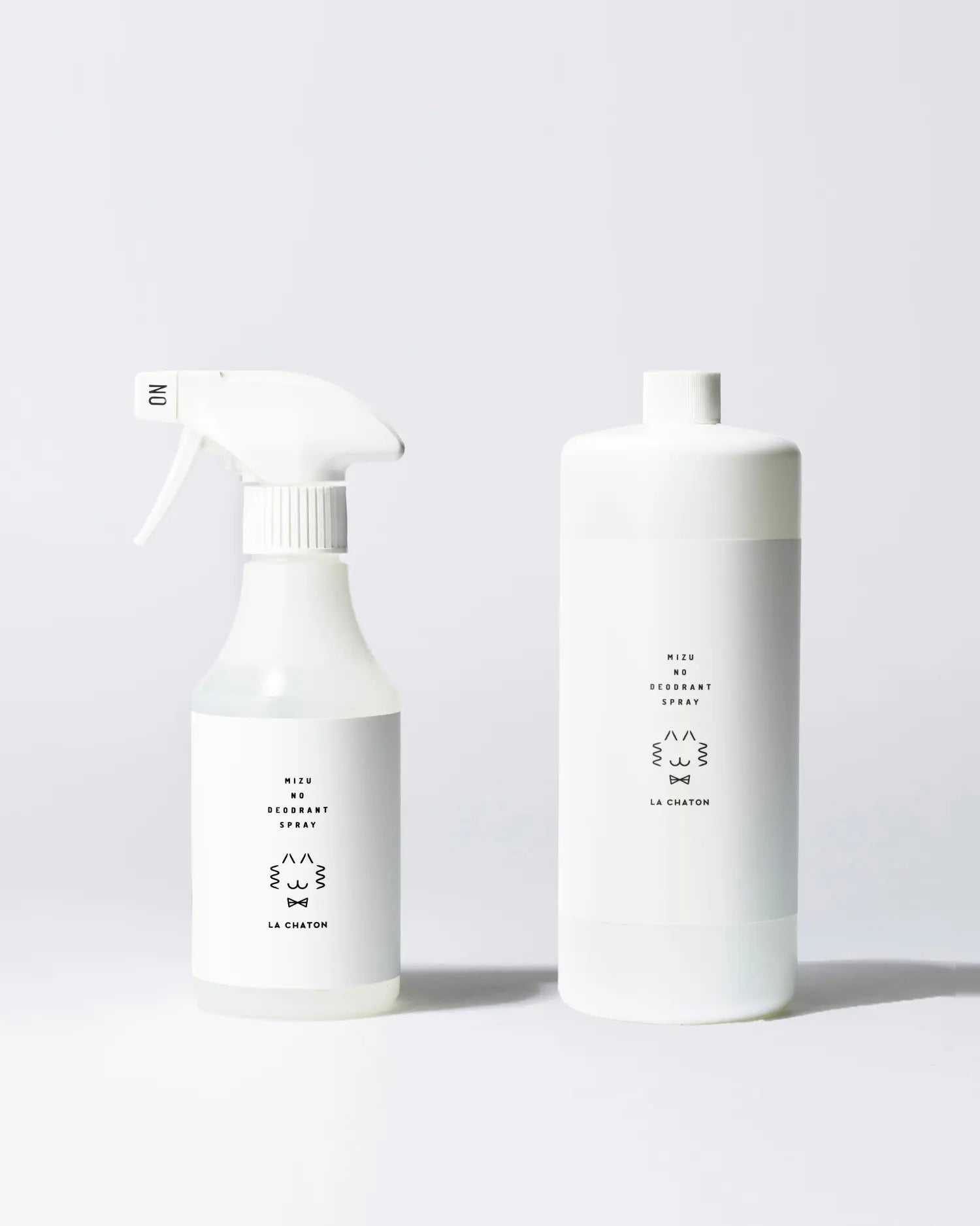 水の除菌消臭スプレー詰め替えボトル900ml 3本セット – LA CHATON 水の除菌消臭スプレー詰め替えボトル900ml 3本セット – LA CHATON